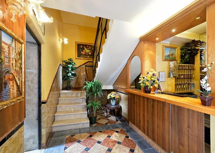 Città Di MilanoHotel Venise